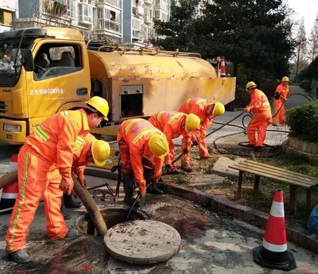 南雄市政管道清淤