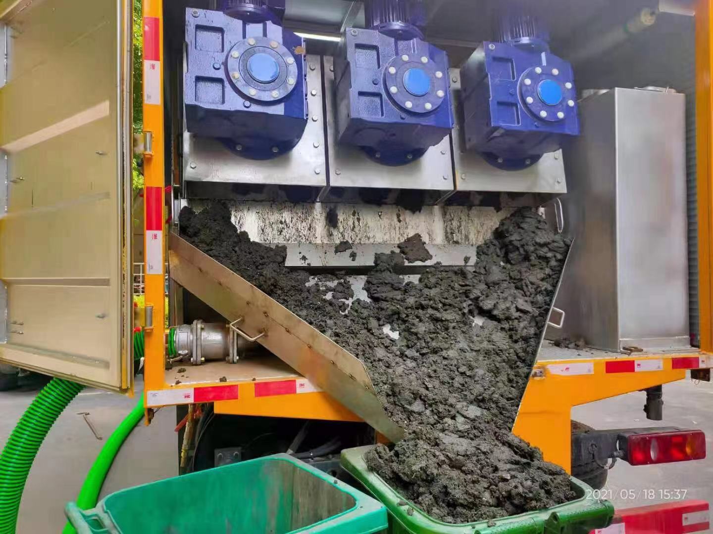 南雄化粪池清掏城市维护站-泥浆净化干湿分离处理